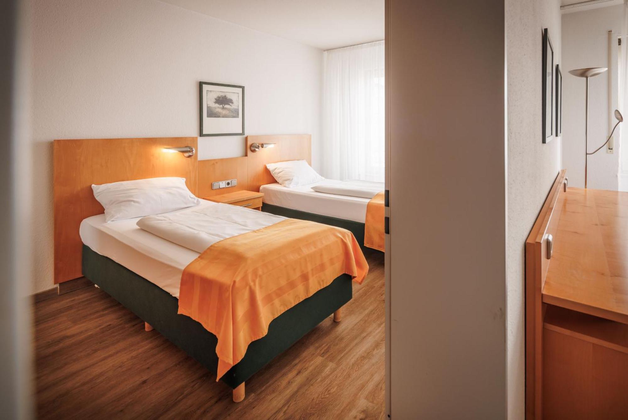 Aparthotel Ariva Boardinghouse Platanenhof à MHG Extérieur photo